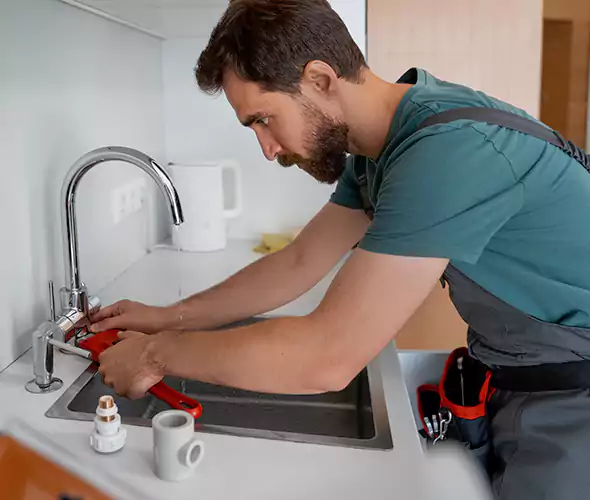 Professional Faucet Replacement Specialist in Burton, MI: Schedule Affordable Faucet Replacement Services with Us